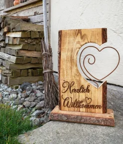 Badeko Mehr Gartendekoration|Gartenzwerge & Gartenfiguren > Holz-Ständer Herzlich Willkommen, ca. H54 cm
