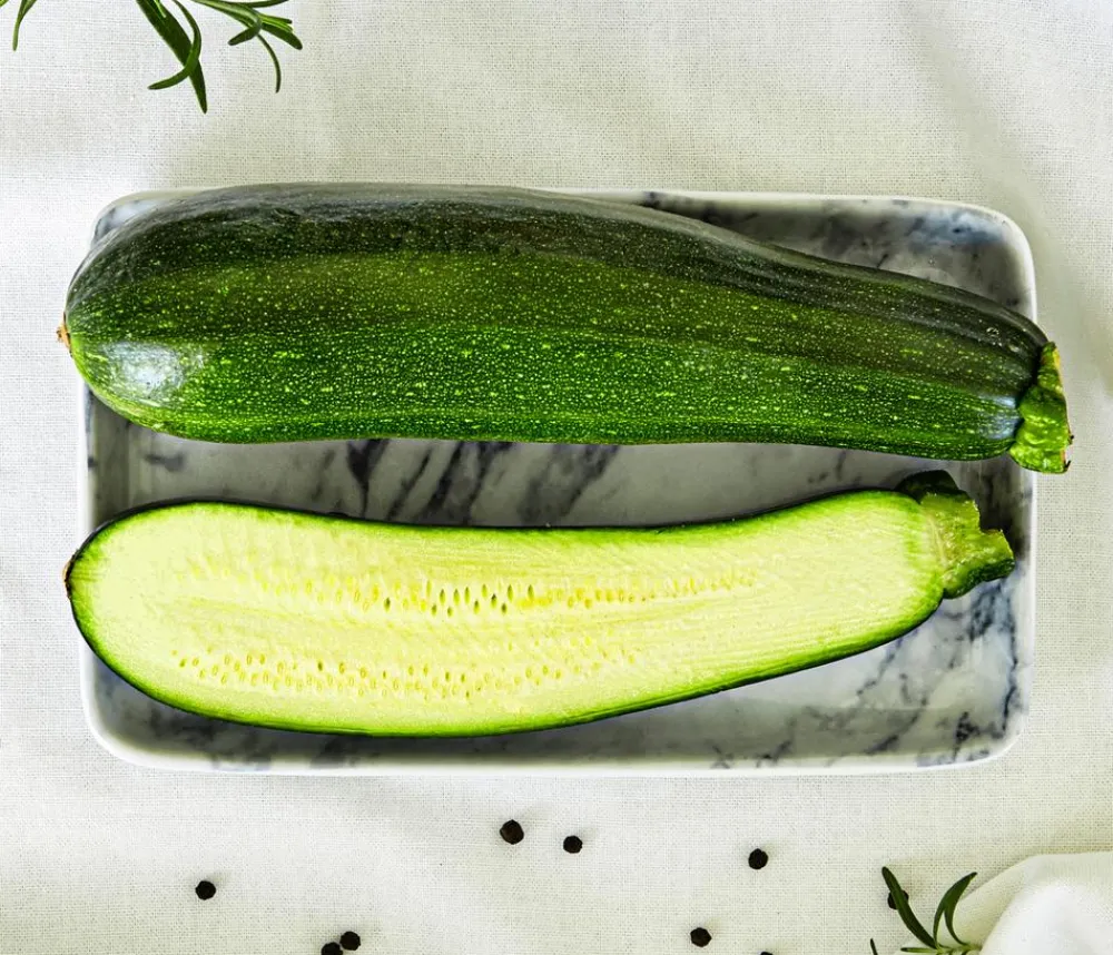 Bioland Gartengemüse|Bio-Gemüsepflanzen - Zucchini Dunkelgrün