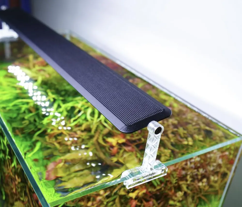 Chihiros Aquariumbeleuchtung LED-System A II Serie Schwarz Hot