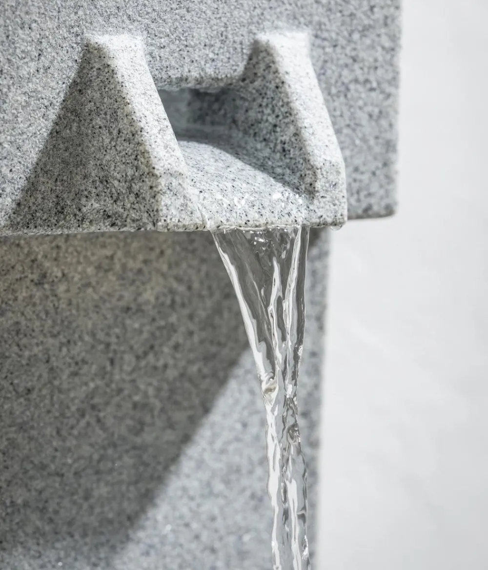 Dehner Gartenbrunnen - Polyethylen-Gartenbrunnen Gradino, solarfähig, ca. H80,5 cm