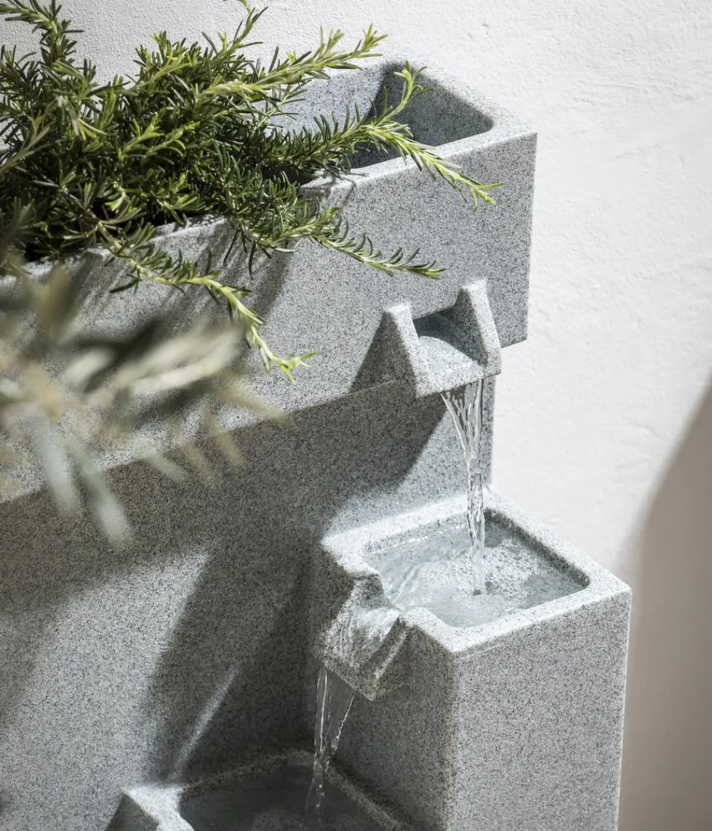 Dehner Gartenbrunnen - Polyethylen-Gartenbrunnen Gradino, solarfähig, ca. H80,5 cm