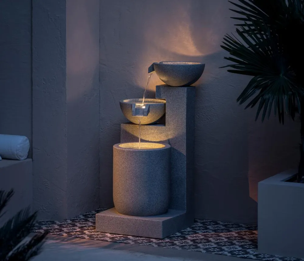 Dehner Polyresin-Gartenbrunnen Samson, solarfähig, ca. H100 cm New