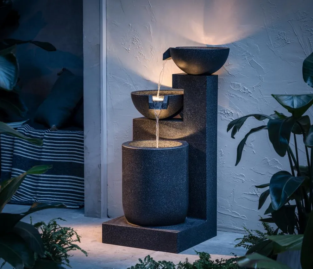 Dehner Gartenbrunnen - Polyresin-Gartenbrunnen Samson, solarfähig, ca. H100 cm