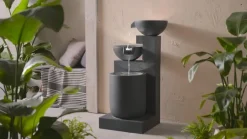 Dehner Gartenbrunnen - Polyresin-Gartenbrunnen Samson, solarfähig, ca. H100 cm