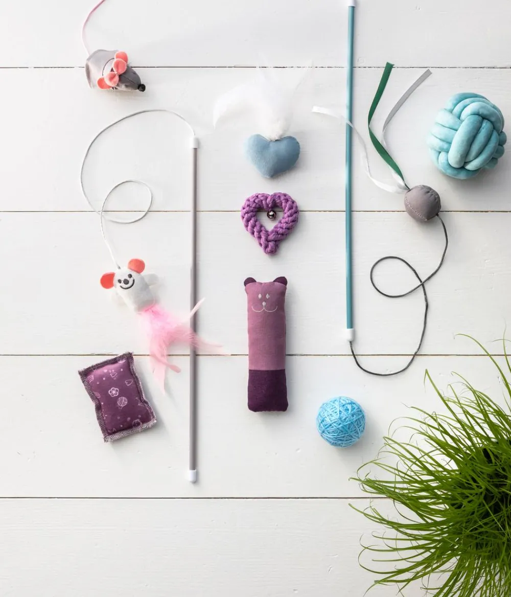 Dehner Premium Lovely Katzenspielzeug > Katzenspielzeug Verspieltes Fellknäuel