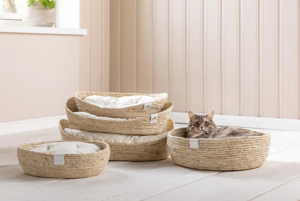 Dehner Premium Lovely Katzenbetten & Katzenkissen - Kuschelbett Guter Schlaf, oval