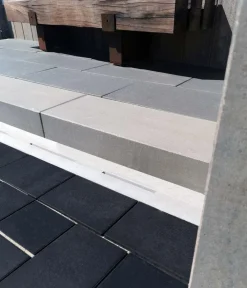 DIEPHAUS Steine & Terrassenplatten > Hohlblockstufe
