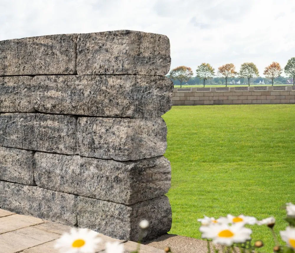DIEPHAUS Steine & Terrassenplatten > Mauerstein Siola-Antik