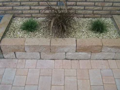 DIEPHAUS Steine & Terrassenplatten - Mauerstein SIOLA®-MINI Hellbraun