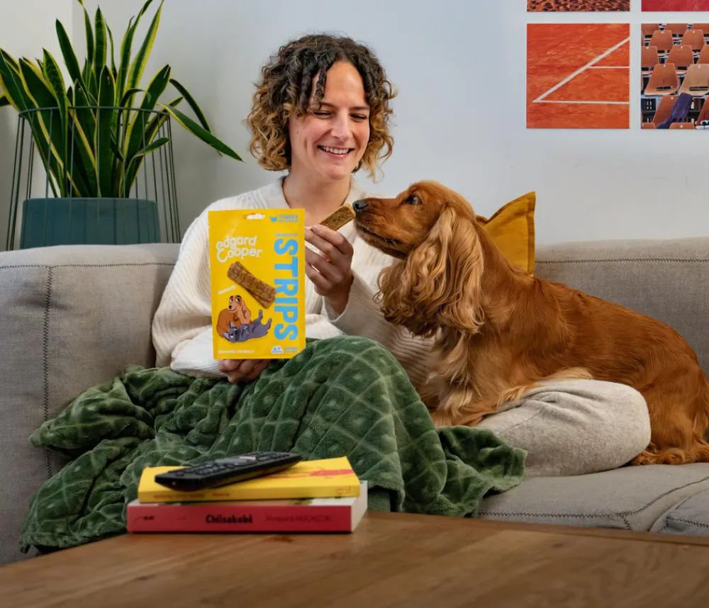 Edgard & Cooper® Hundeleckerlies - Edgard & Cooper Hundesnack Snuggle Up Strips, 11 x 75 g