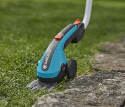 Gardena Heckenschere & Gartenschere > Akku-Grasschere ClassicCut Li Set