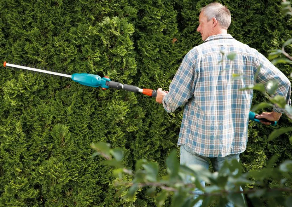 Gardena Heckenschere & Gartenschere - Akku-Teleskop-Heckenschere-Set THS 42/18V P4A, 2-teilig