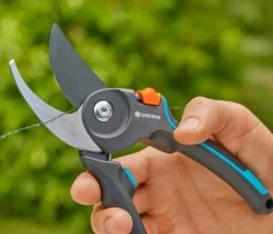Gardena Heckenschere & Gartenschere > Gartenschere PremiumCut Pro Frisches Holz