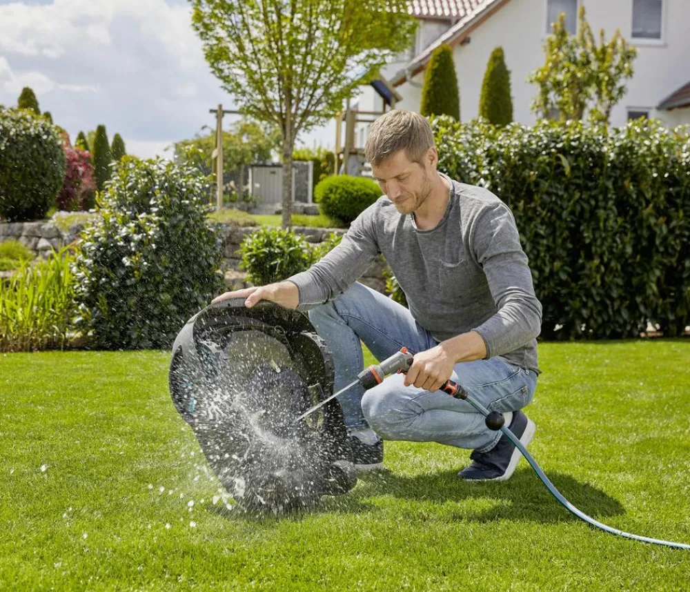 Gardena Mähroboter smart SILENO life, 1000 m² Clearance