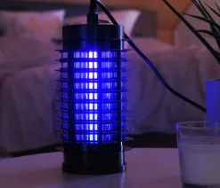 Gardigo Schädlingsbekämpfungsmittel - UV-LED Indoor Fluginsektenvernichter, ca. B11/H20/T10 cm Schwarz