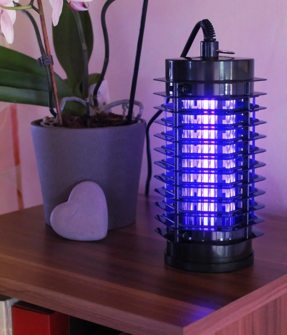 Gardigo Schädlingsbekämpfungsmittel - UV-LED Indoor Fluginsektenvernichter, ca. B11/H20/T10 cm Schwarz