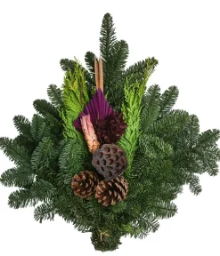 Dehner Grabschmuck & Grabgestaltung - Grabstrauß aus Nordmann-Tanne, , ca. B60/H20/T40 cm Lila