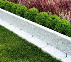 Leeder Mähkanten & Beetkanten|Steine & Terrassenplatten > Granit-Mähkante 2,5 x 10 x 24 cm