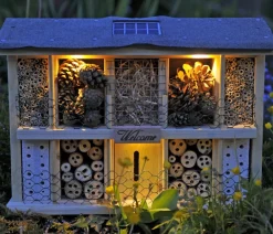 LUXUS-INSEKTENHOTELS Solar-Insektenhotel Landsonne, ca. B47/H34/T12,5 cm Schwarz New