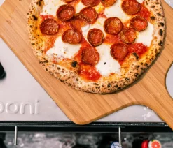Ooni Pizzaöfen - Bambus Pizzaschieber/Servierbrett, ca. B36/H1/T58 cm Hellbraun
