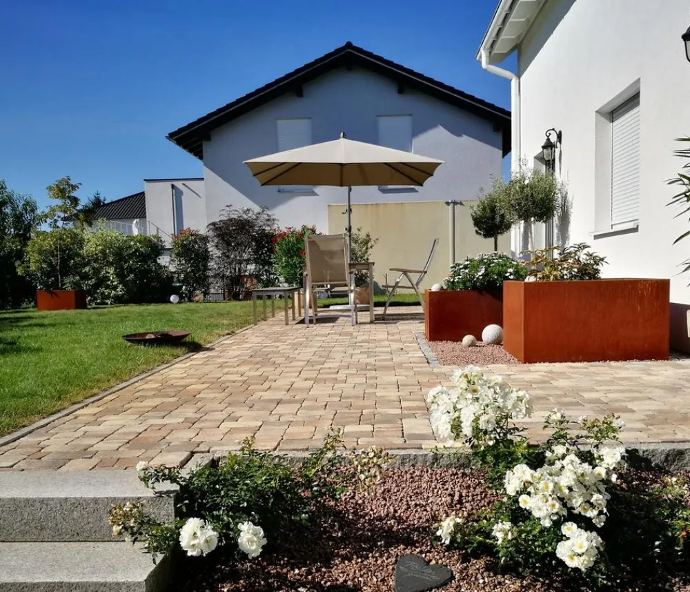 palatino Pflanzkübel & Blumenkästen|Blumentöpfe & Übertöpfe > Cortenstahl-Pflanzgefäß Clara, ca. B80/H50/T80 cm