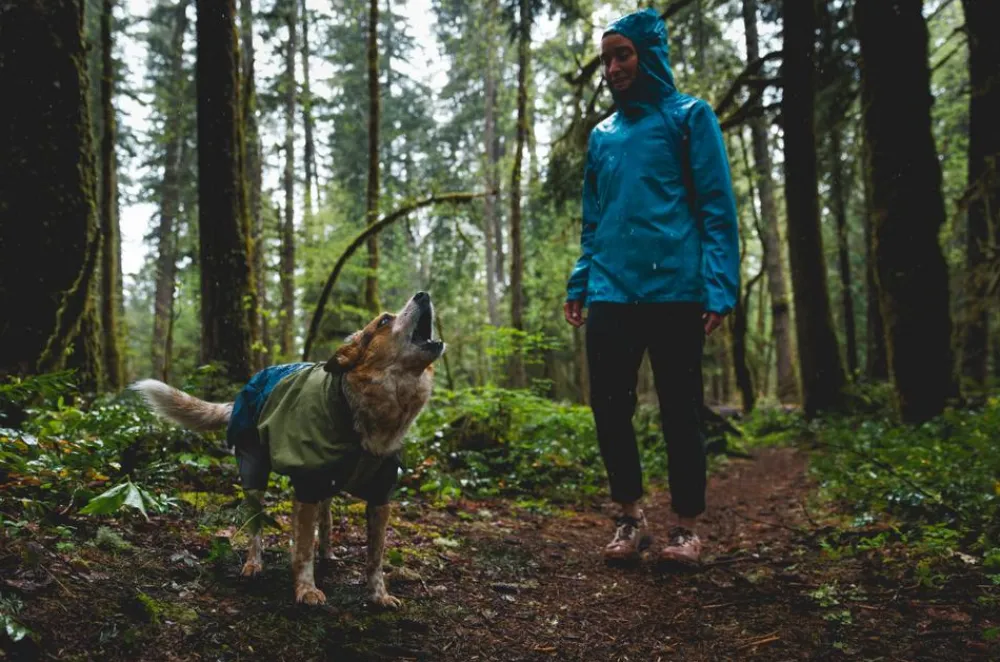 RUFFWEAR® Mehr Hundezubehör > Hunde-Regenanzug un hower™ Covera