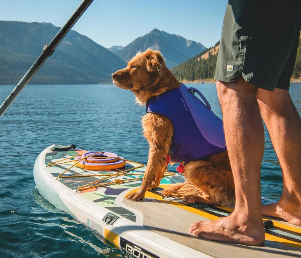 RUFFWEAR® chwiwete für Hunde Foat Coat™ Lila Hot