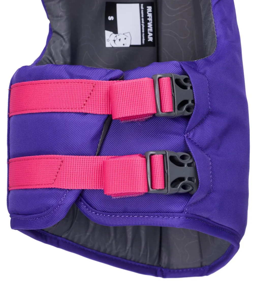 RUFFWEAR® chwiwete für Hunde Foat Coat™ Lila Hot
