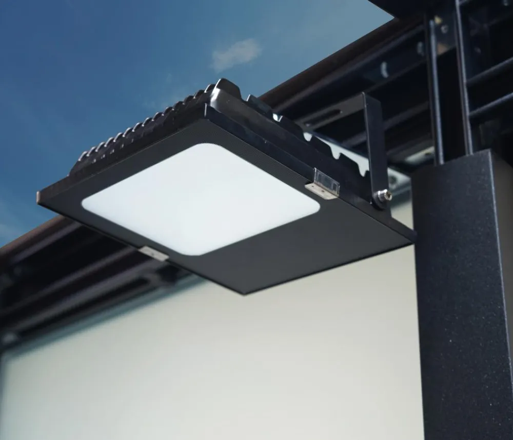 SunElements Gewächshaus Zubehör > Pflanzenlampe LED 50 W, Vollspektrum 450-750 nm, 4er-Set