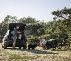 THULE® Hundetransportboxen - Allax threshold compatible M Compact Hundetransportbox für Fahrzeuge mit Ladekante, ca. B65/H65/T77-82 cm