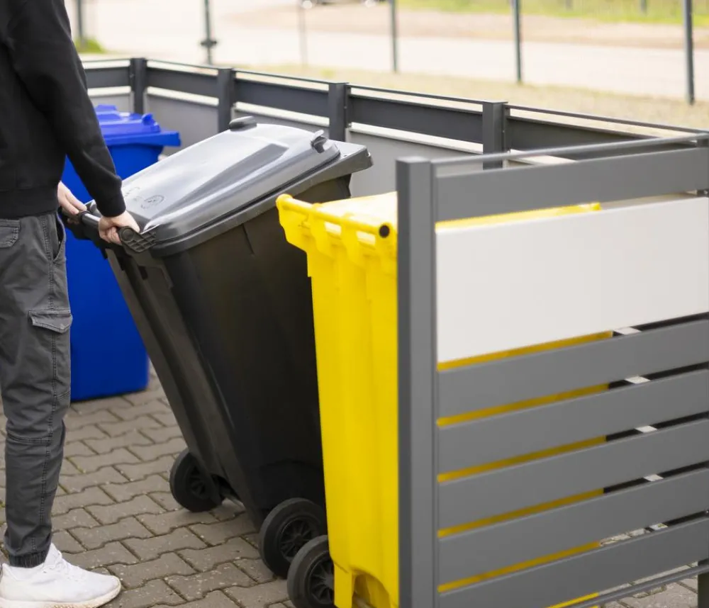 Westmann Mülltonnenboxen > Mülltonnenverkleidung Planum 4er Box, ca. B330/H120/T90 cm